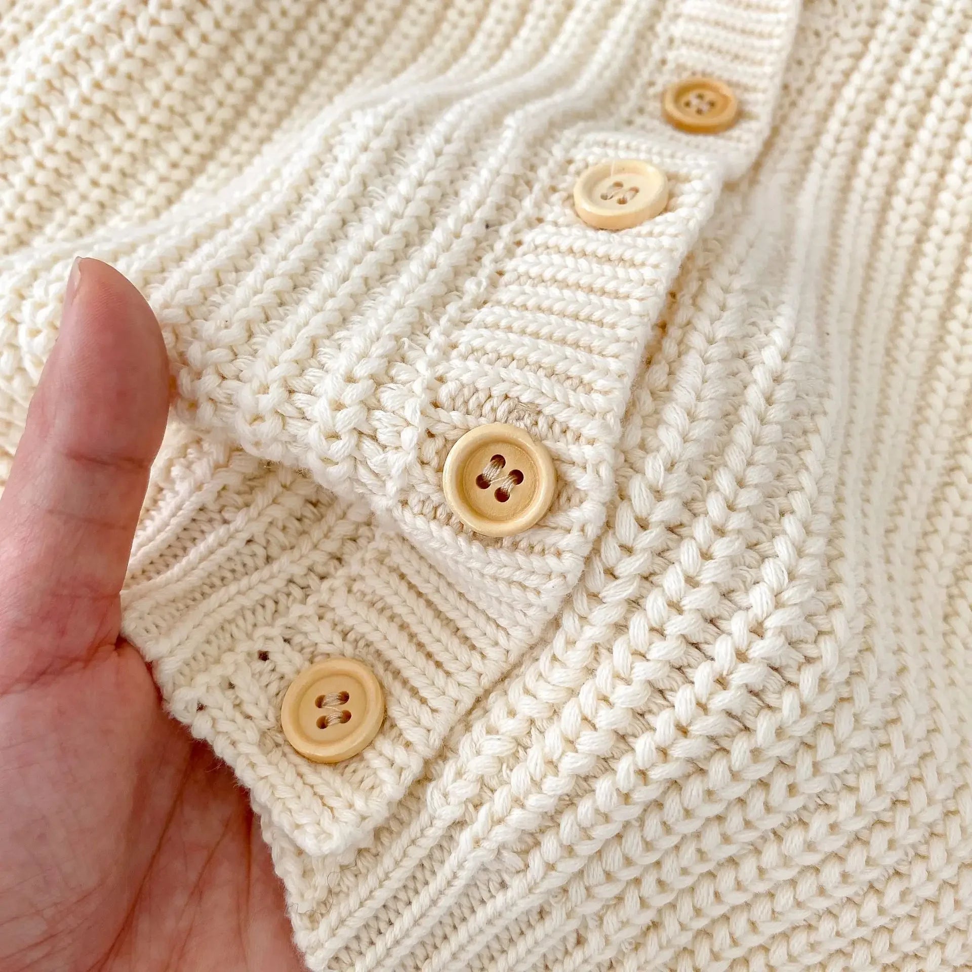 Baby Sweater Coat Autumn 2024 Solid Color Beige Knitted Girl's Sweater